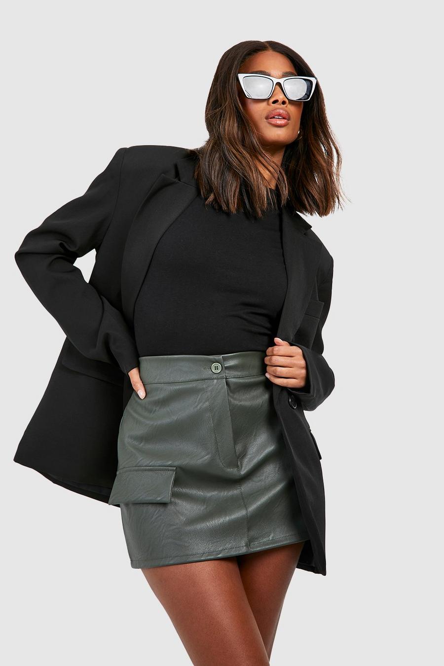 Minifalda cargo de cuero sintético con cinturón, Khaki image number 1