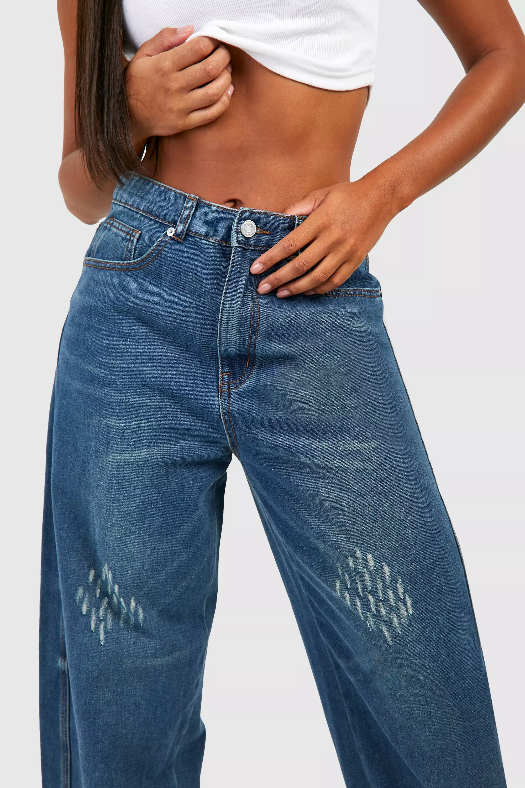 Vintage blue Mid Rise Carrot Fit Jeans  صورة بديلة