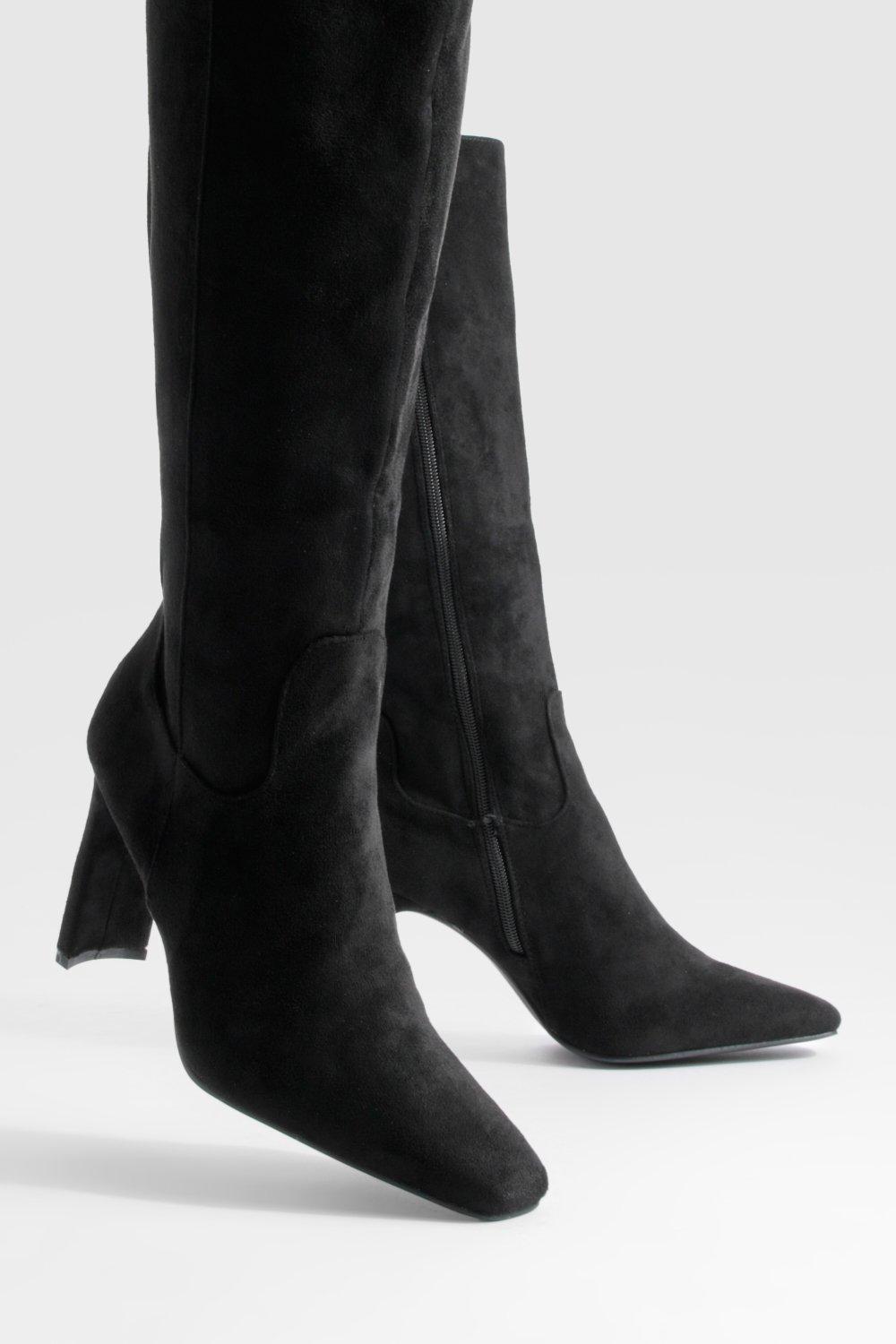 Boohoo hot sale flat boots