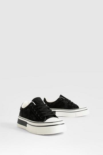 Chunky Low Top Lace Up Sneakers black