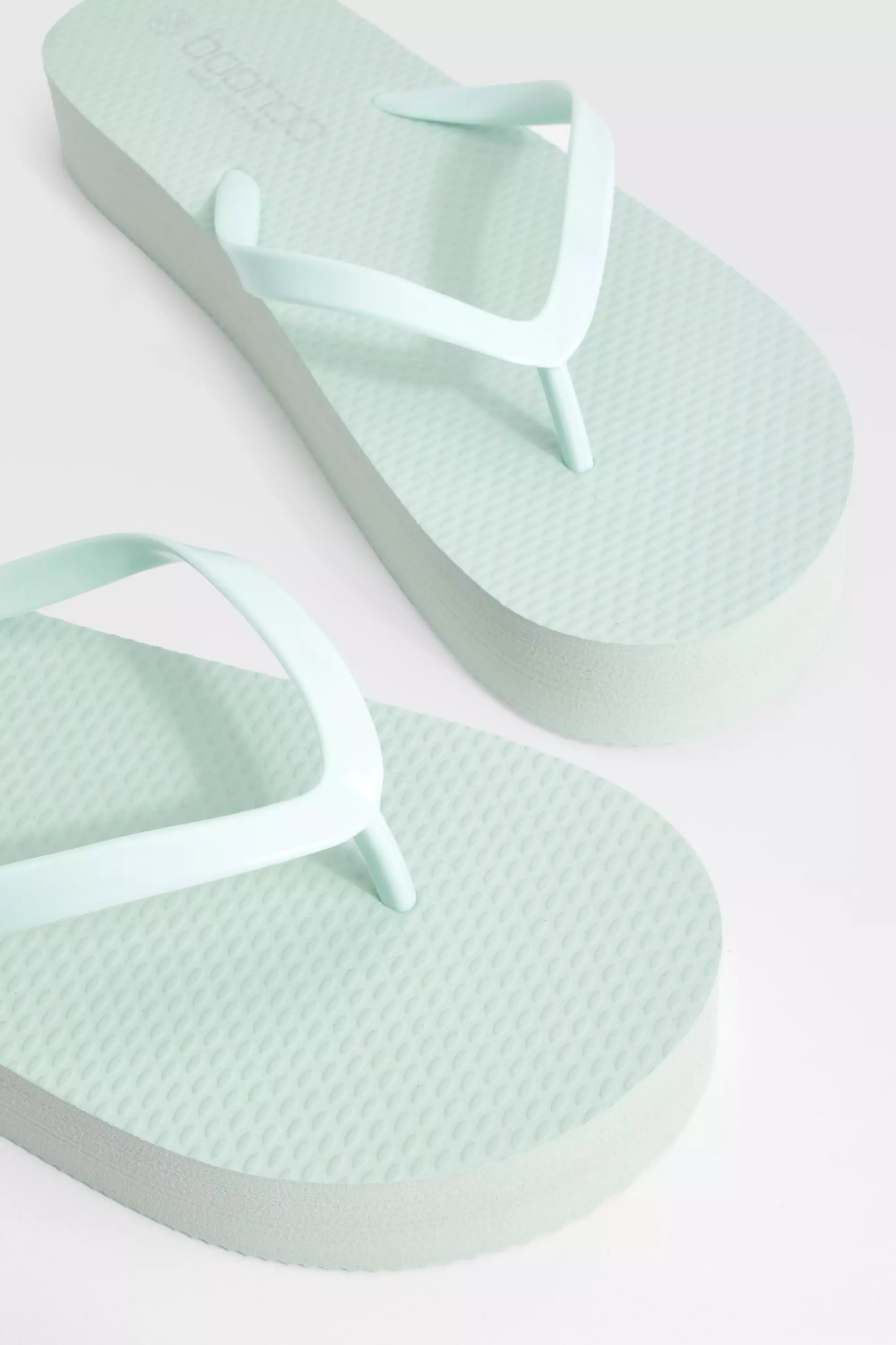 Turquoise Round Toe Platform Flip Flops           alternative image