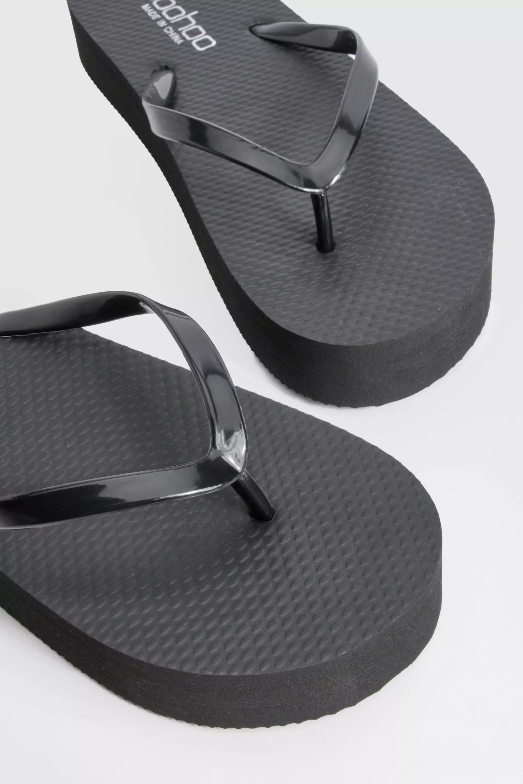 Black Round Toe Platform Flip Flops          alternative image