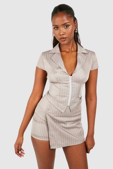 Pinstripe Plunge Zip Up Corset Top mocha