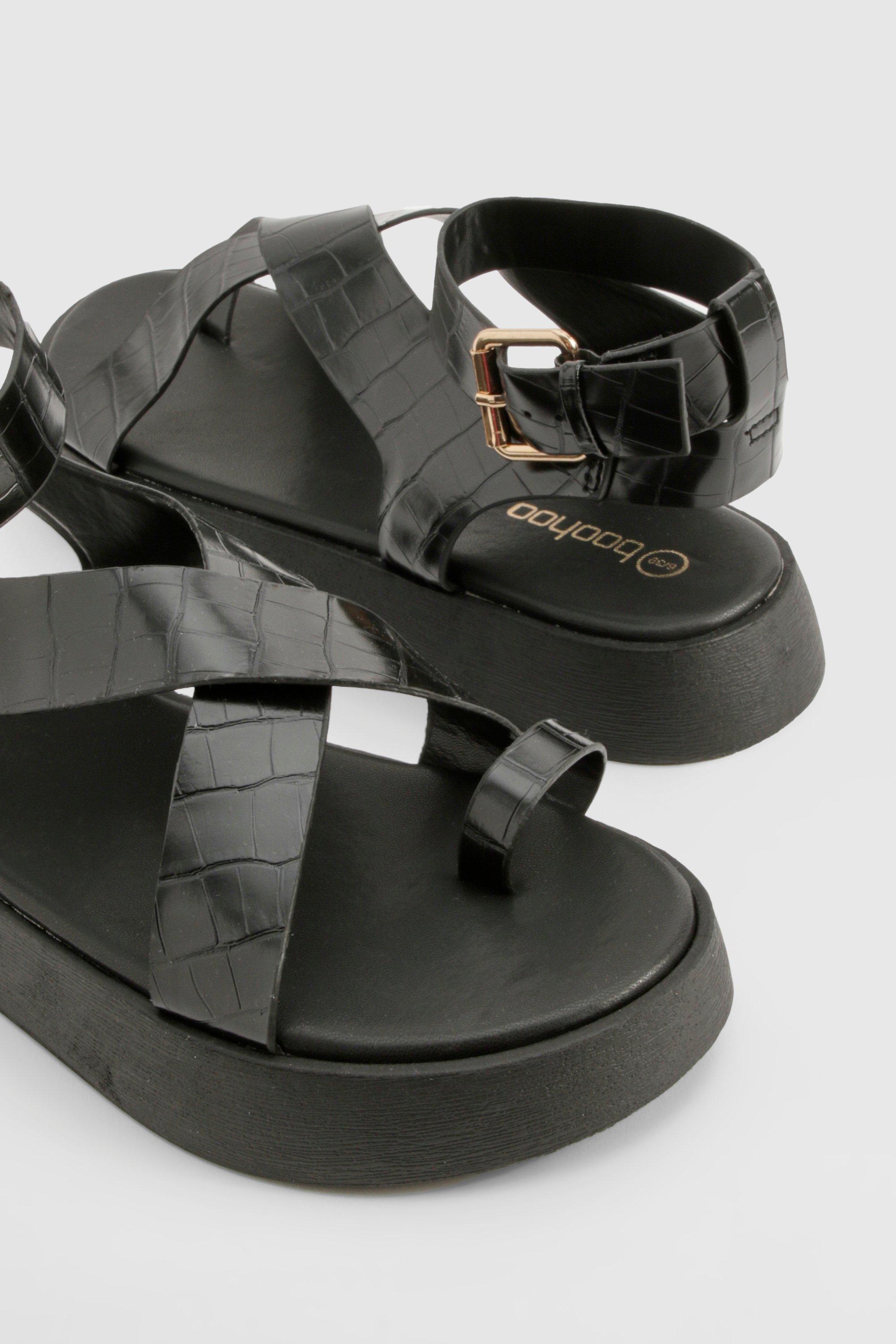 Toe Loop Croc Chunky Sandals boohoo CA