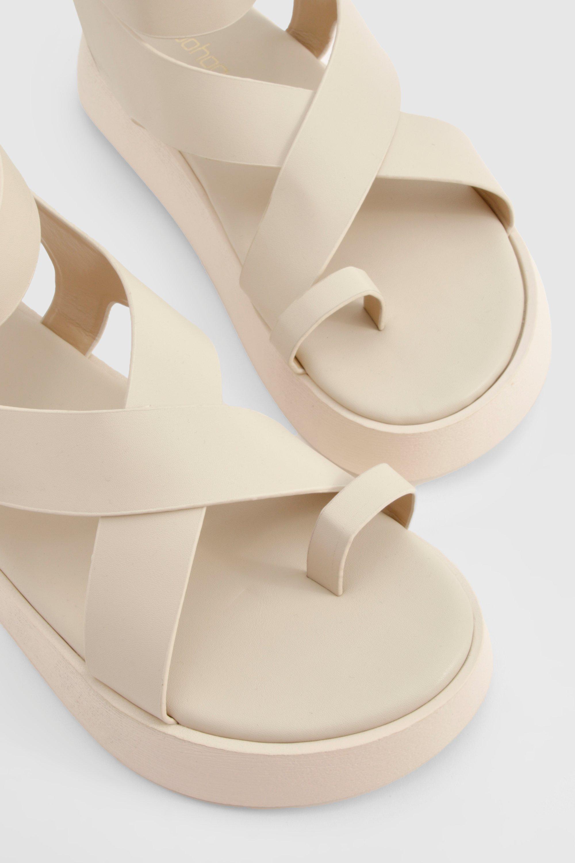 Toe Loop Chunky Sandals | boohoo