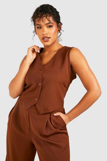 Plus Tailored Waistcoat chocolate