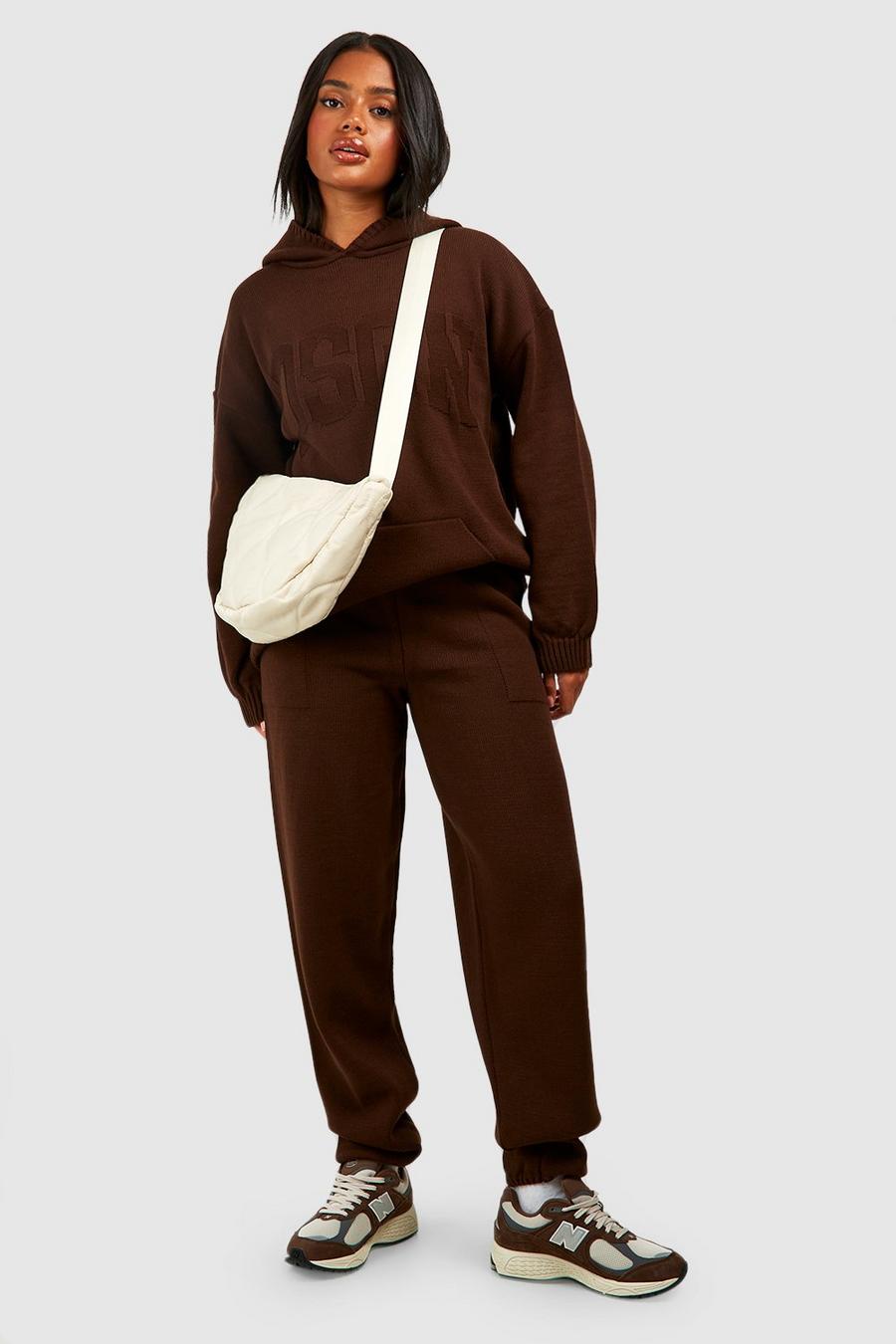 Conjunto Dsgn de pantalón deportivo y sudadera oversize con capucha y costuras, Chocolate image number 1