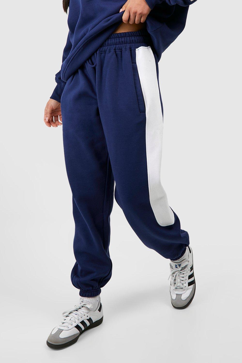 Women s Petite Panelled Detail Cuffed Jogger Boohoo UK