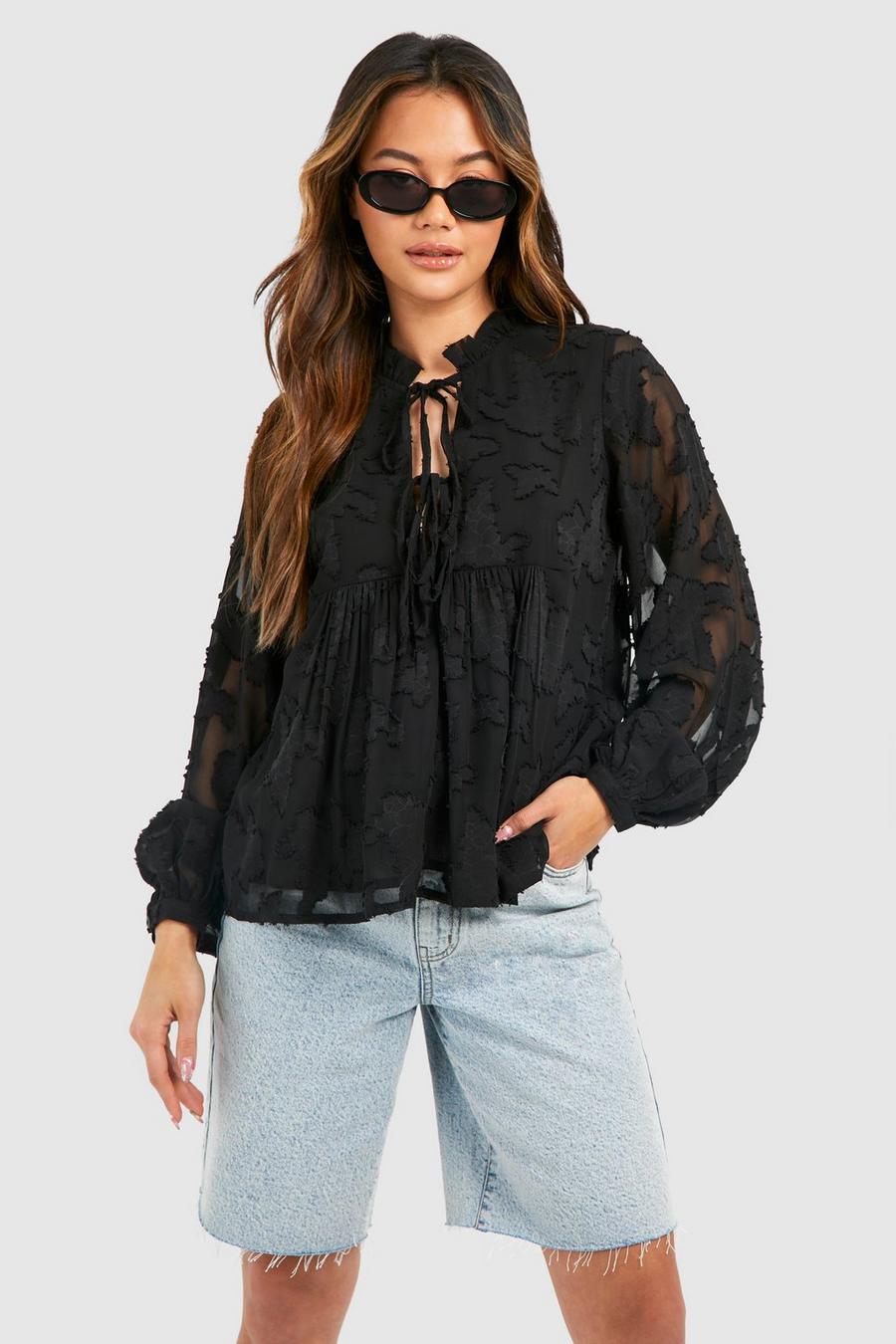 Black Floral Texture Balloon Sleeve Blouse   image number 1