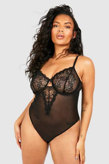 Plus Lace V Detail Body black