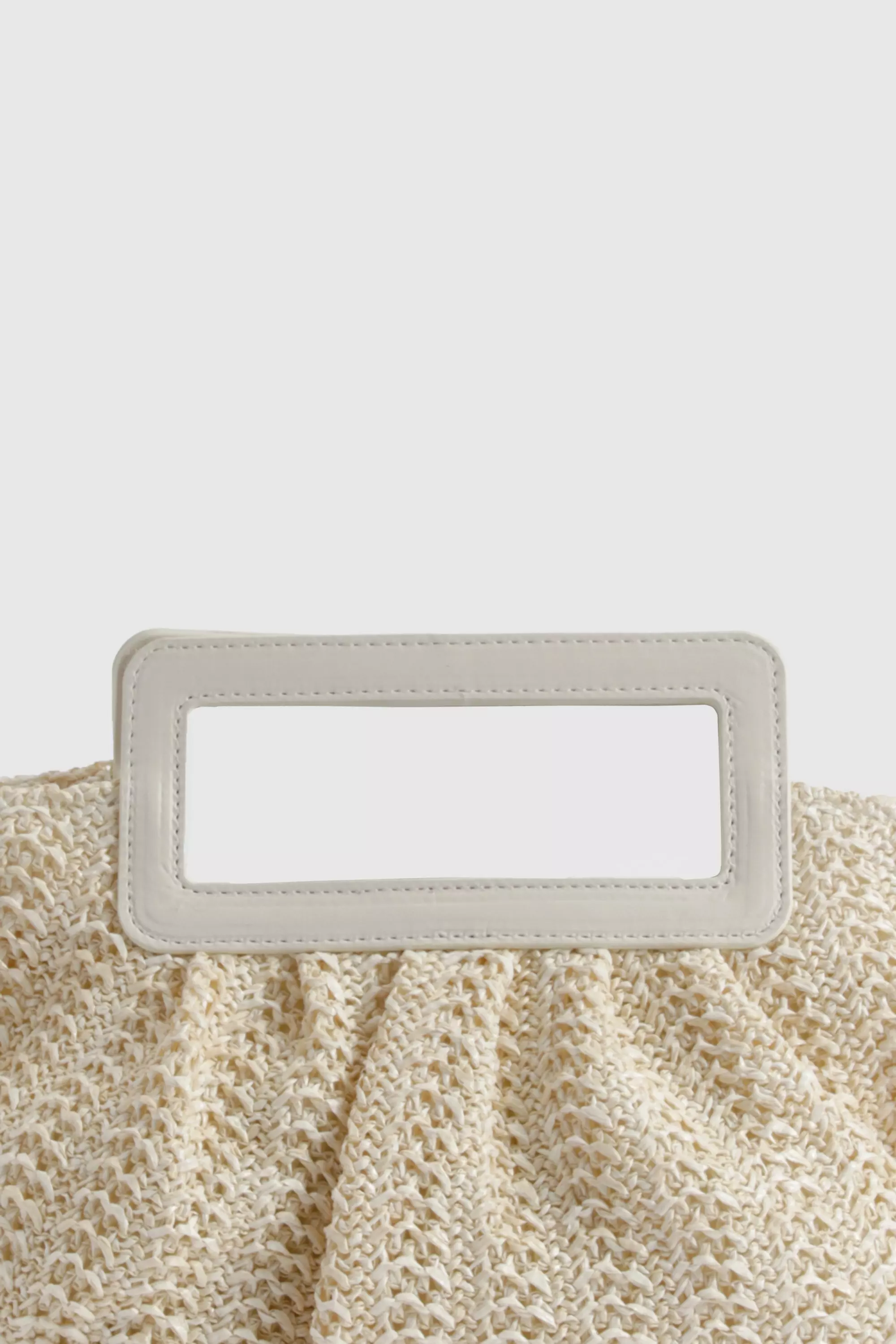 White Structured Straw Beach Grab Bag alternative image
