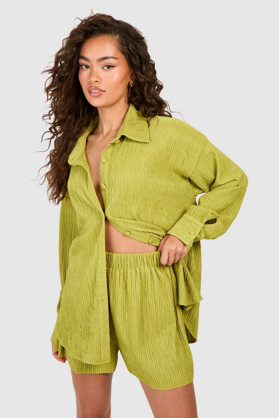 Chartreuse Premium Crinkle Relaxed Fit Shorts image number 1