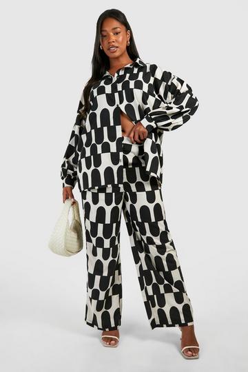 Plus Mono Abstract Two-Piece Set black