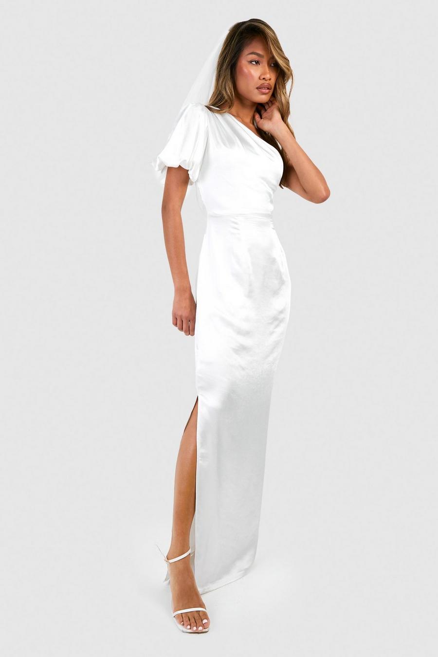 White Asymmetrisk långklänning i satin med puffärm image number 1