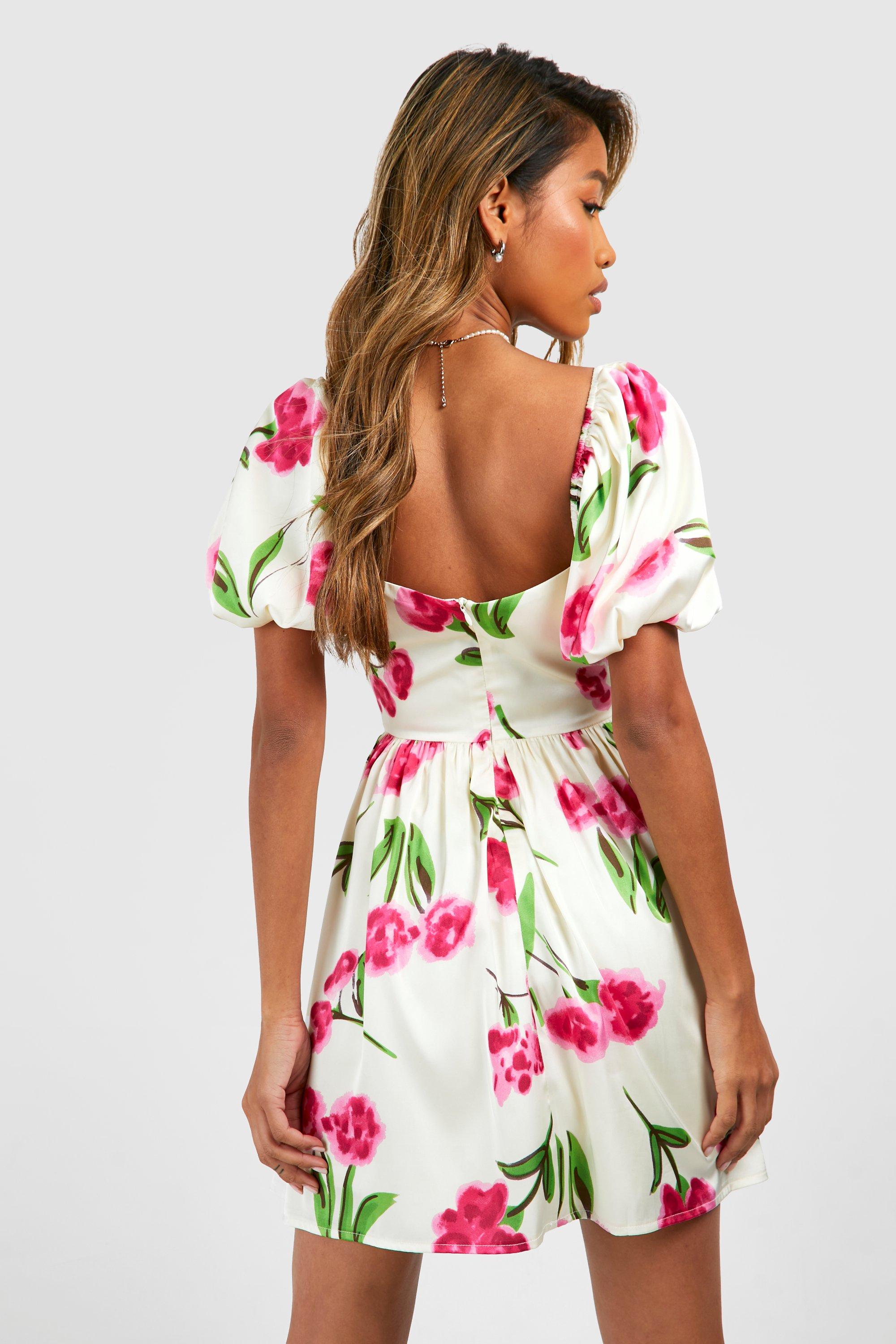 Robe patineuse fleurie a manches bouffantes