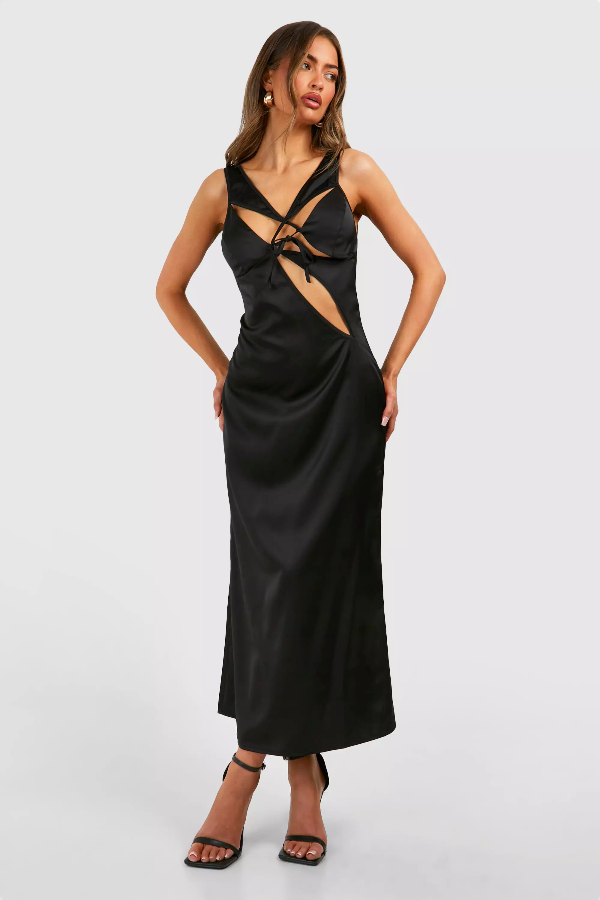 Black Satin Cut Out Midaxi Slip Dress صورة بديلة