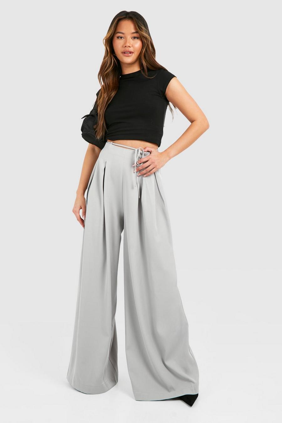 Belt Detail Extreme Wide Leg Trousers | boohoo IL Belt Detail Extreme Wide Leg Trousers | boohoo IL