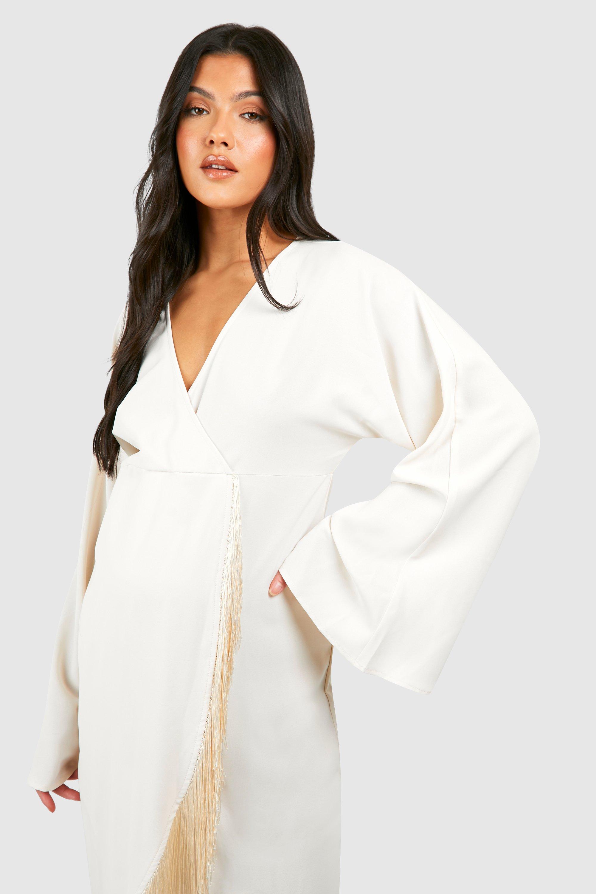 Boohoo white hot sale wrap dress