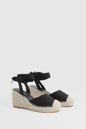 Wide Fit Closed Toe Mid Height Wedges black