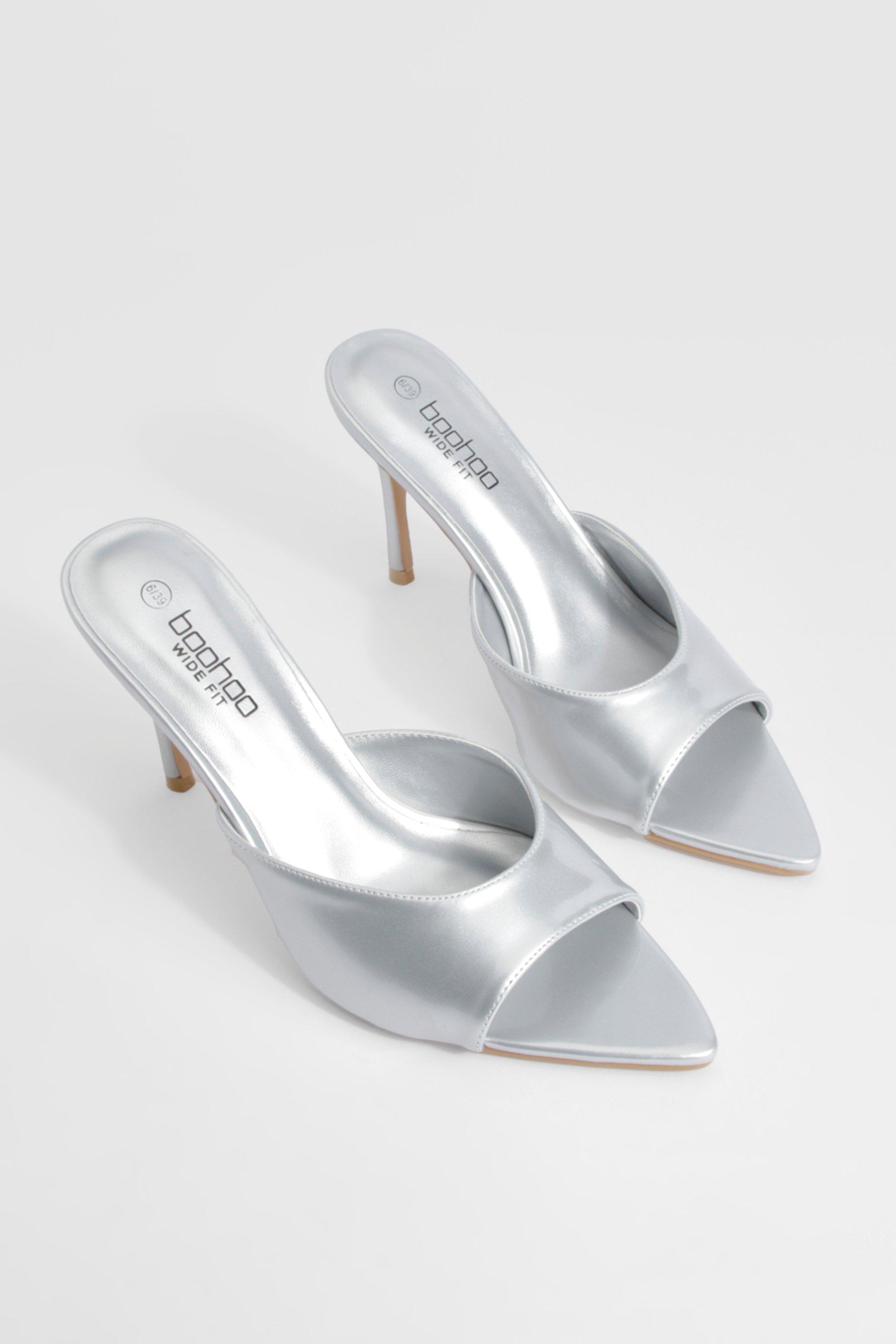 Wide Fit Patent Pointed Toe Heeled Mules boohoo DK