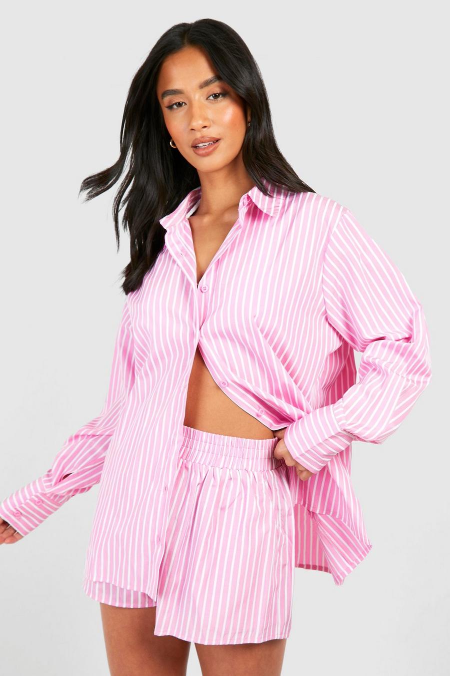 Camisa Petite para la playa de rayas, Pink image number 1