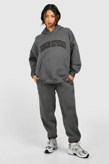 Petite Dsgn Studio Hooded Applique Tracksuit charcoal