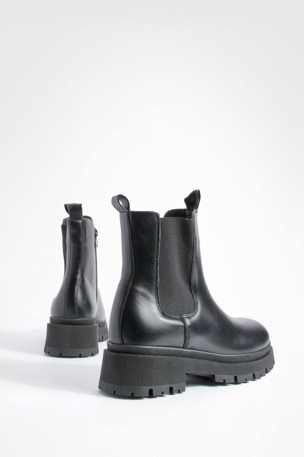 Boohoo black chelsea on sale boots