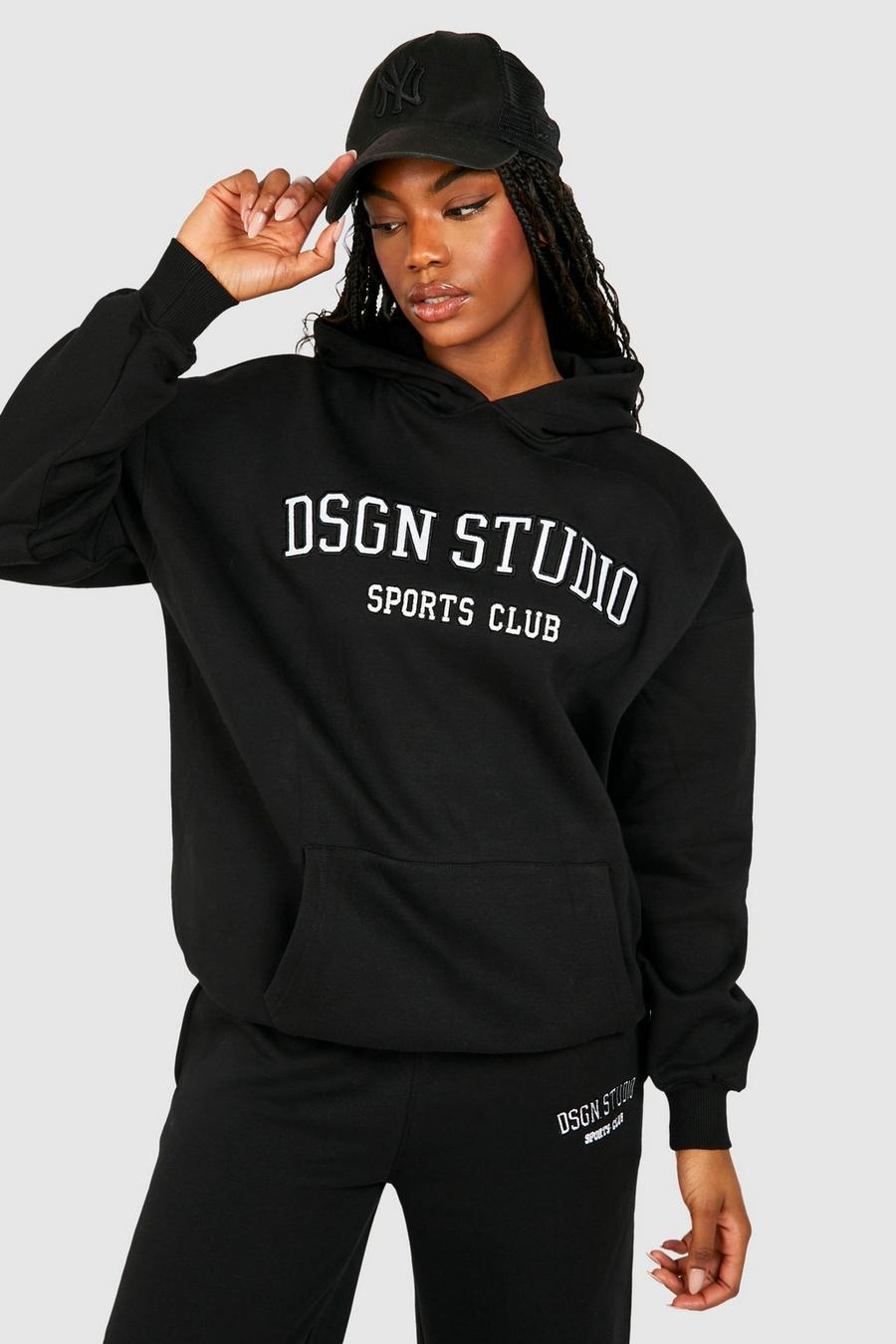 Tall Hoodie mit Dsgn Studio Applikation, Black