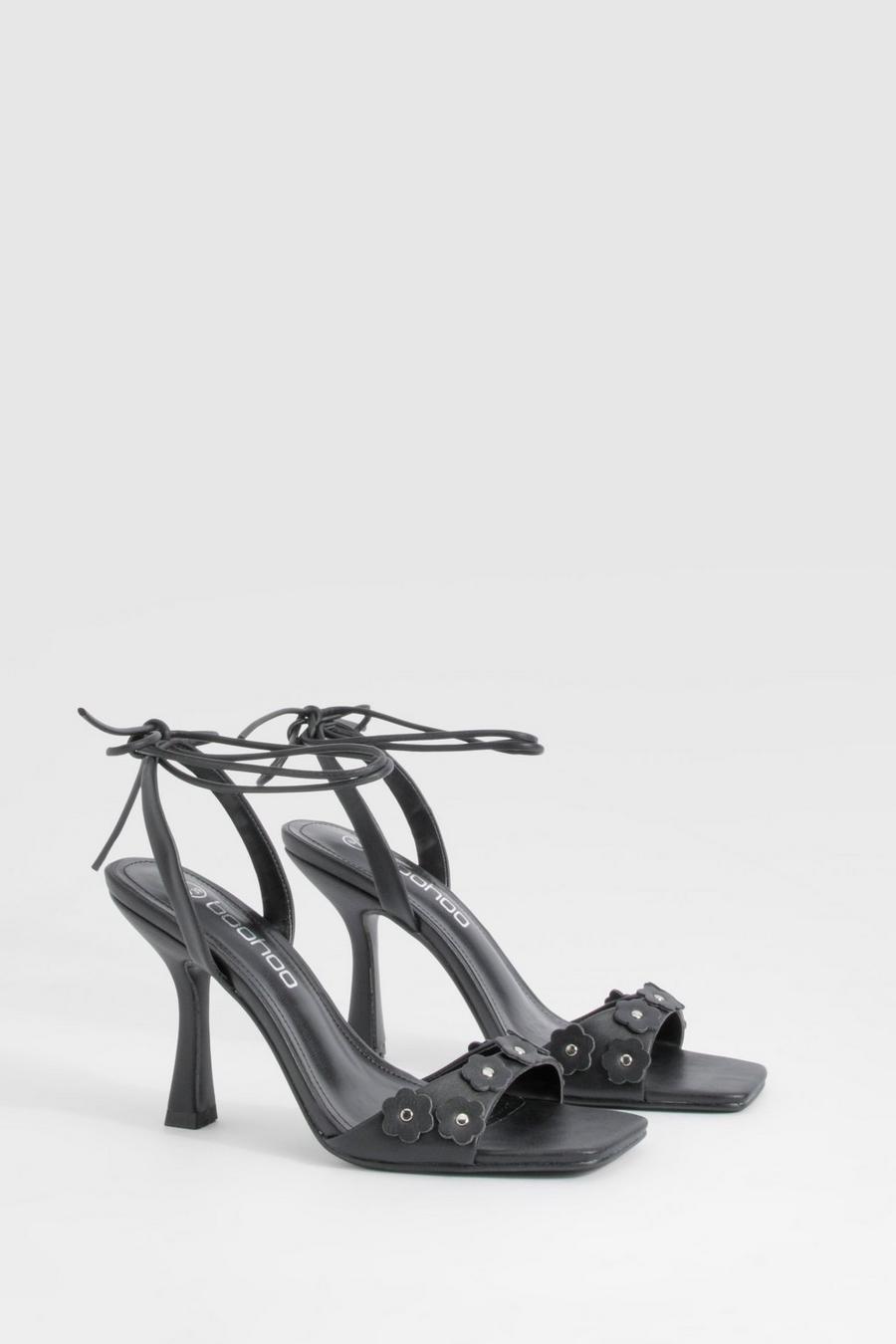 Black Blommiga sandaletter med knytband