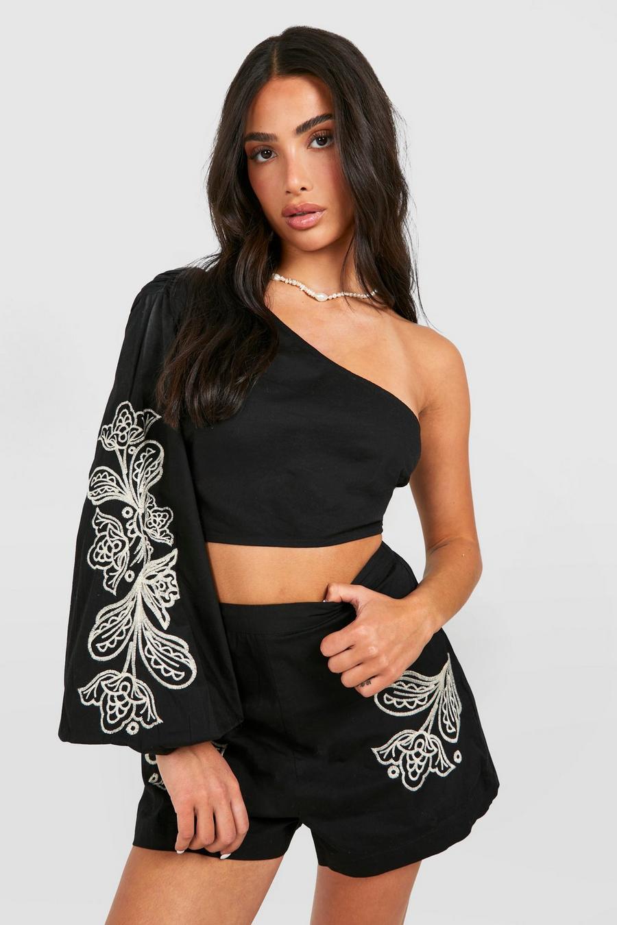 Black Petite Asymmetric Embroidery Puff Sleeve Crop Top  image number 1