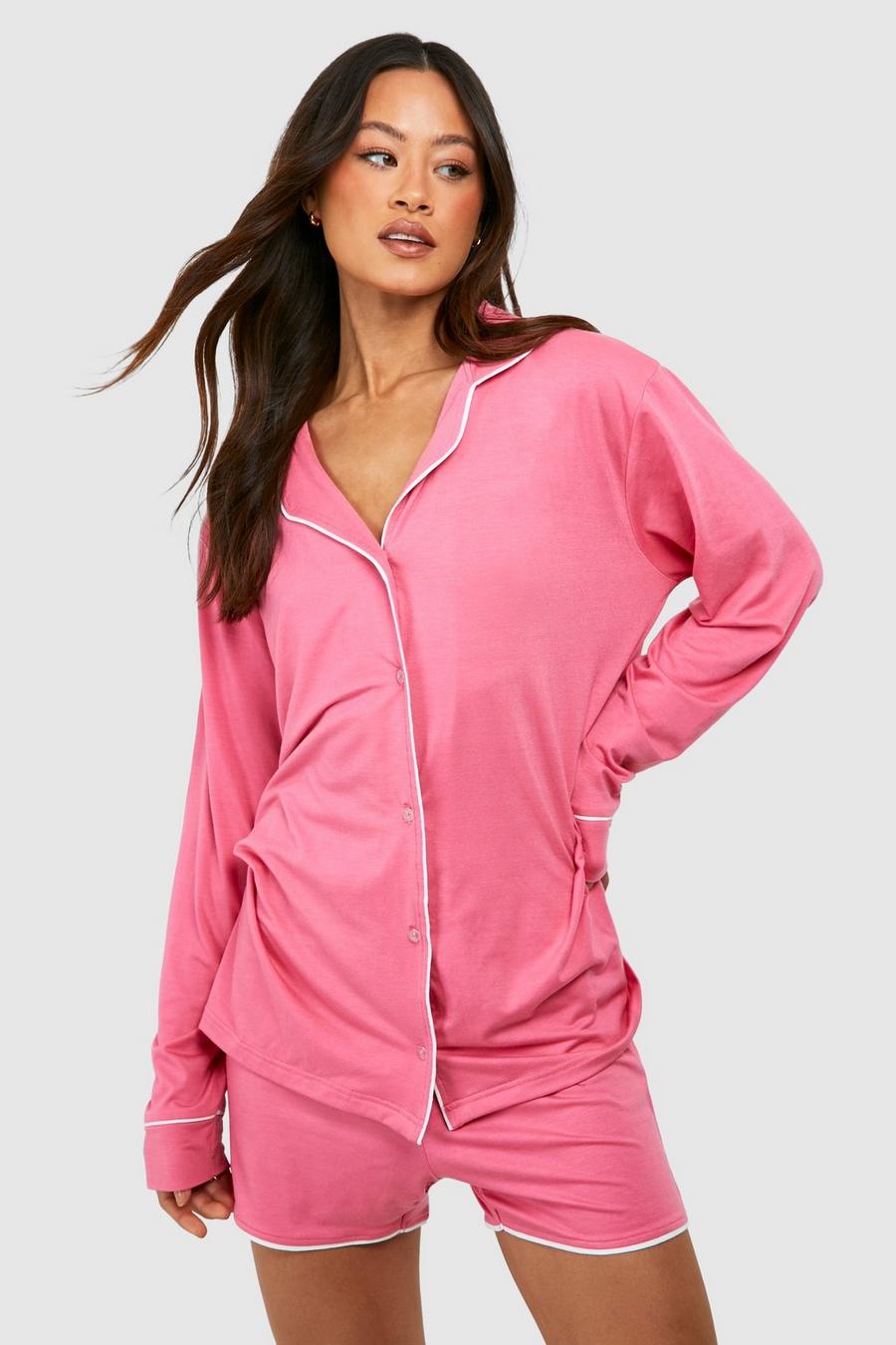 Pijama Tall de pantalón corto y tela jersey con ribete, Hot pink image number 1