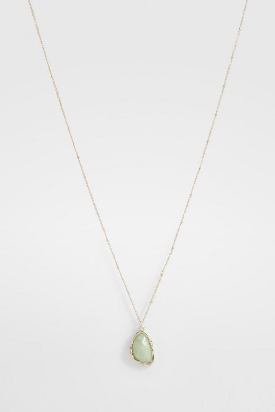 Gold Green Stone Pendant Necklace image number 1