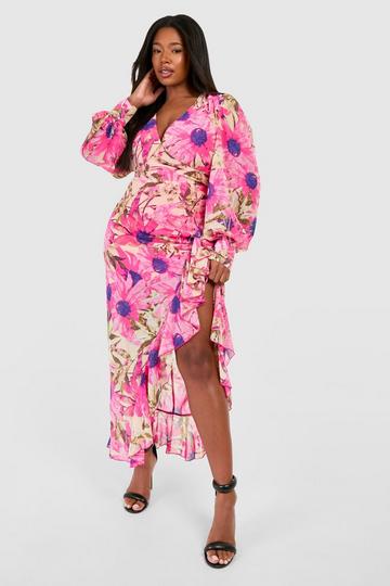 Plus Bloemen Maxi Wikkel Jurk Met Ruches pink