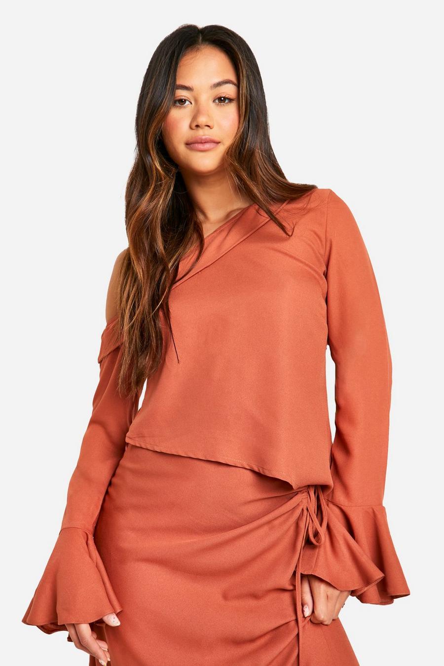 Terracotta Chiffon Off The Shoulder Flared Sleeve Crop image number 1