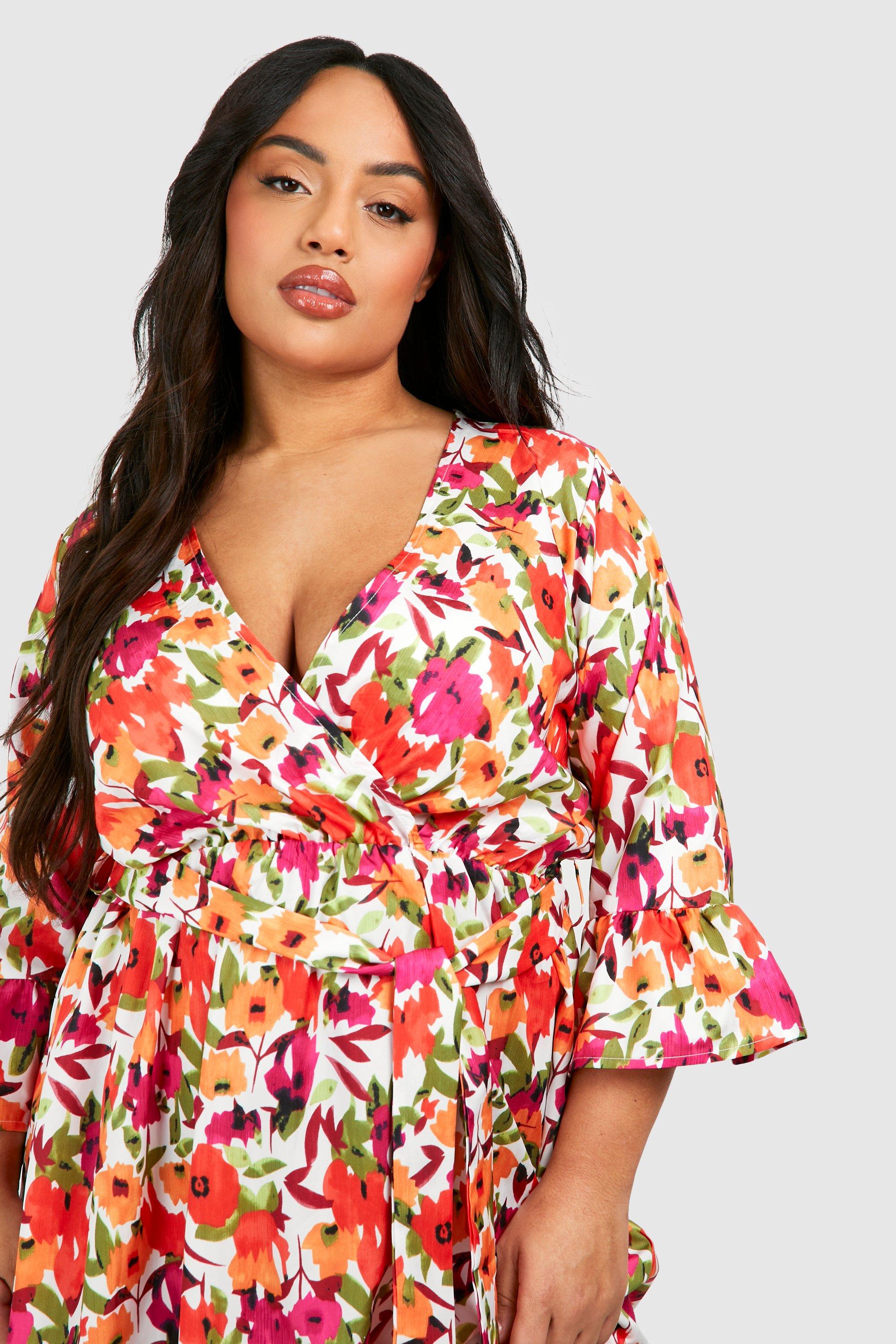 Printed wrap dress with ruffle - Woman