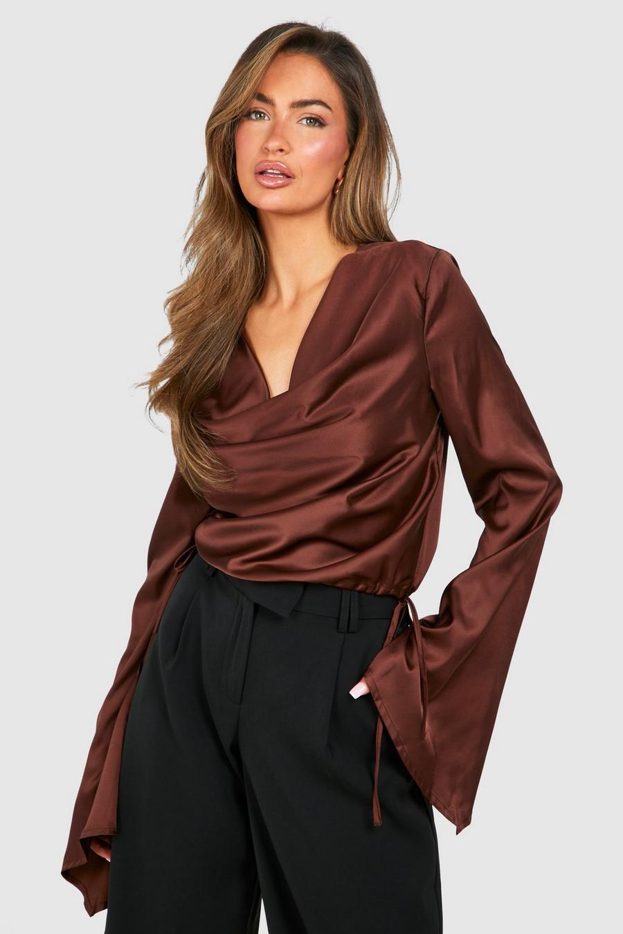 Blusa de raso con mangas largas y escote plisado, Chocolate image number 1
