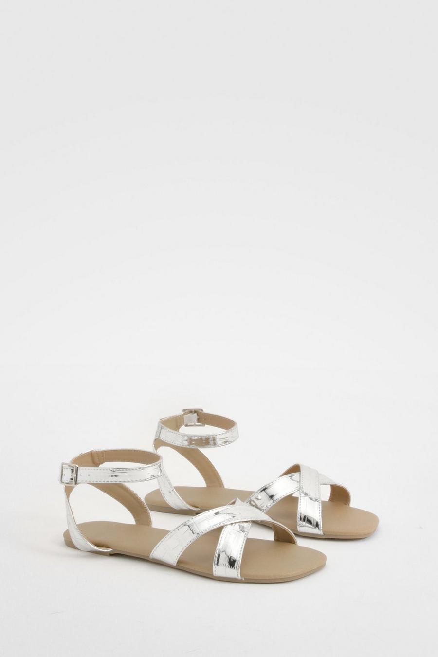 Crossover Basic Flat Sandals, Silver