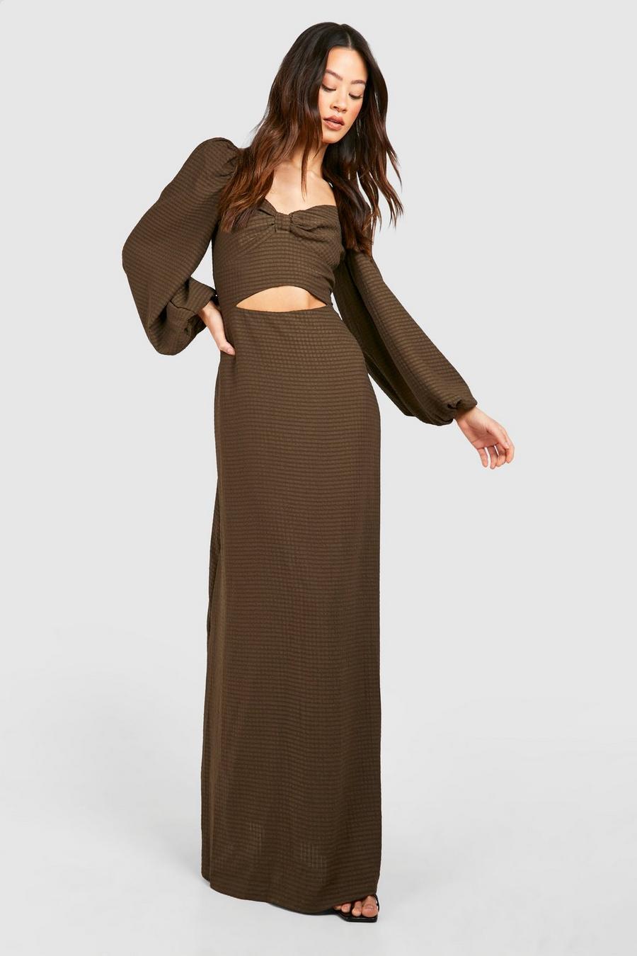 Chocolate Tall Woven Textured Ruched Front Maxi Dress image number 1