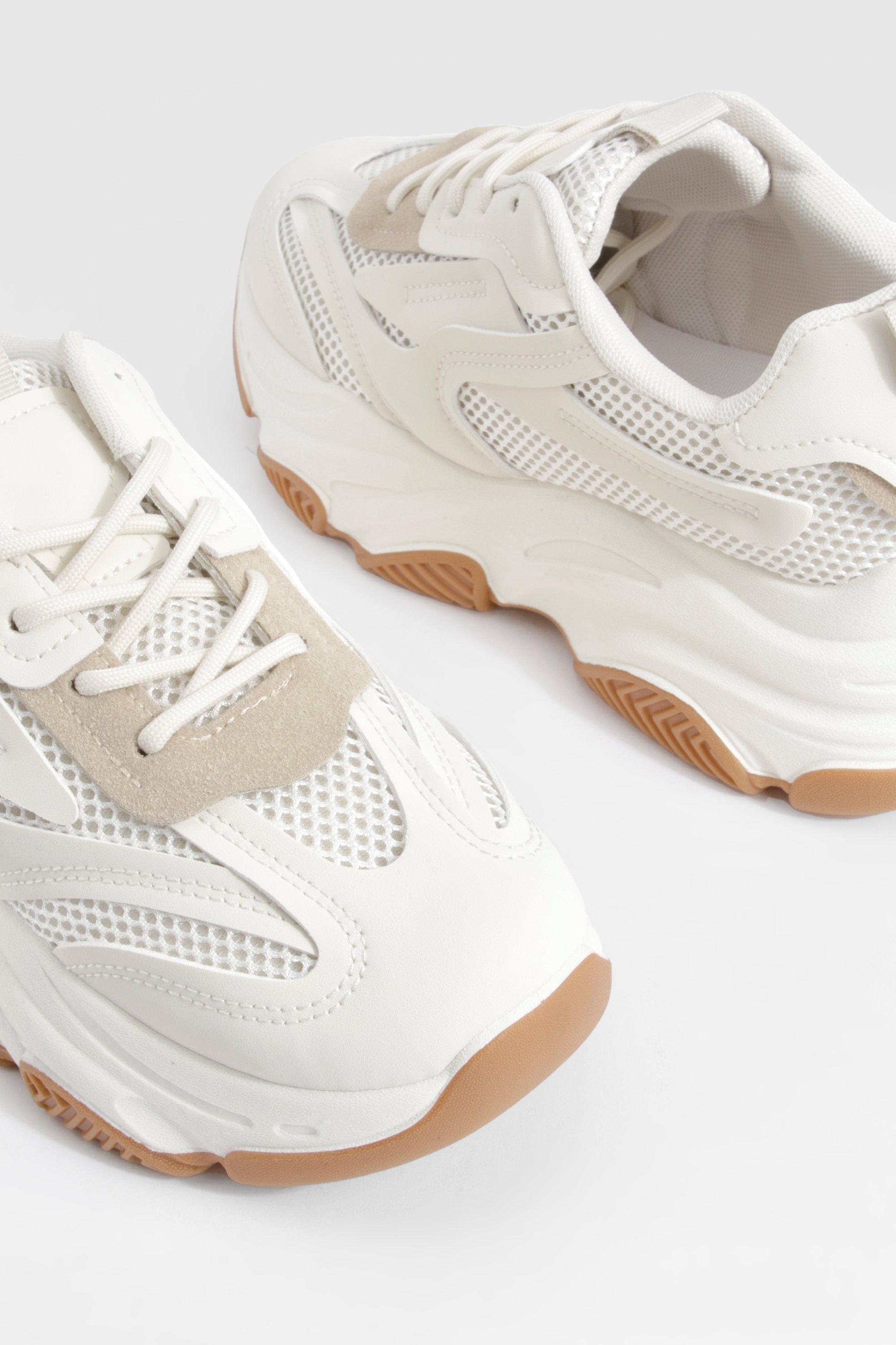 Scarpe da ginnastica con lacci e suola alta