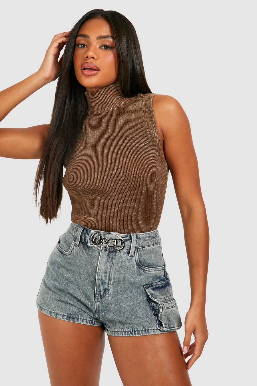 Crop top smanicato a collo alto in lavaggio acido, Brown