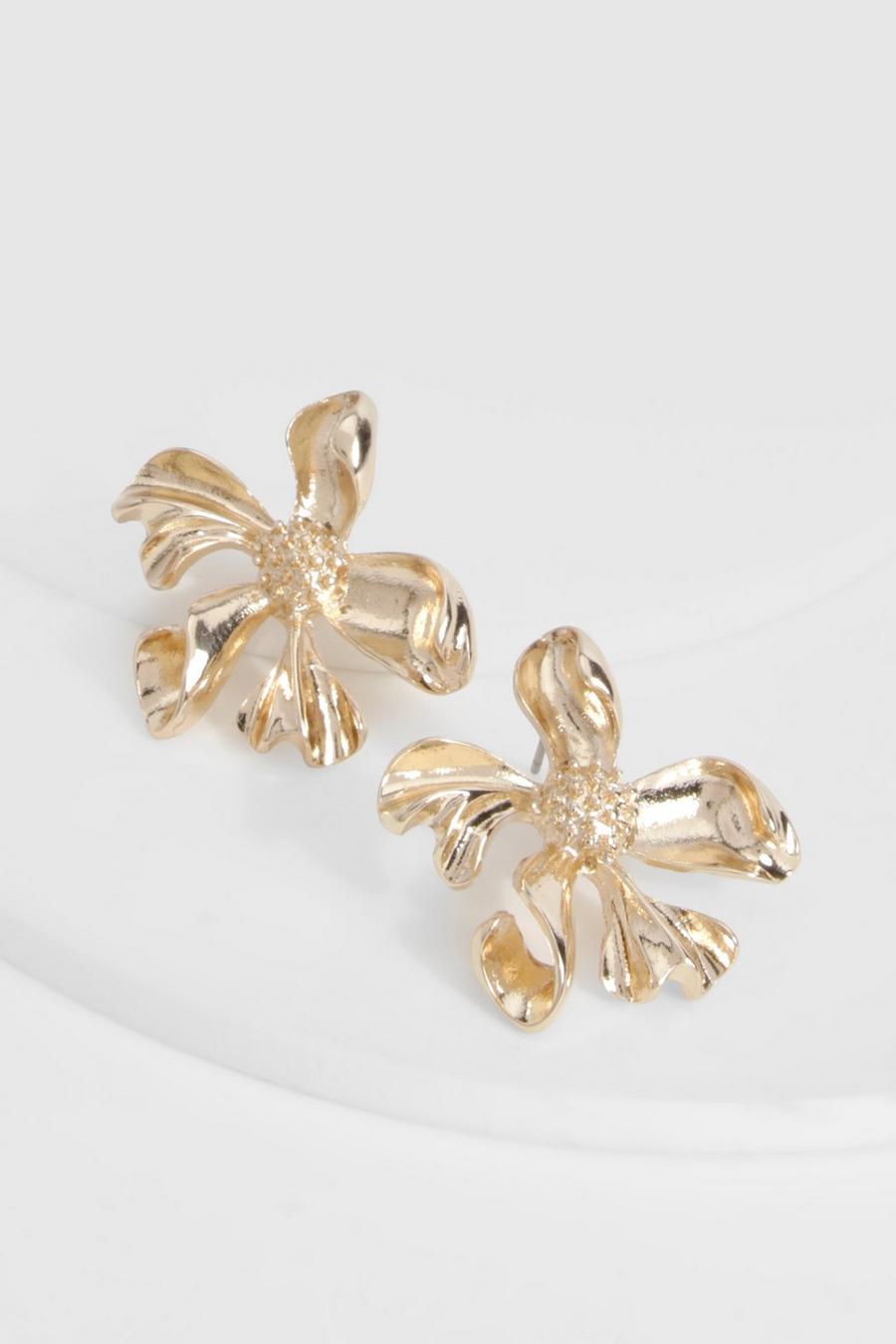 Gold Flower Stud Earrings  image number 1
