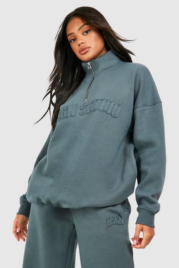 Dsgn Studio Self Fabric Applique Half Zip Sweatshirt sage