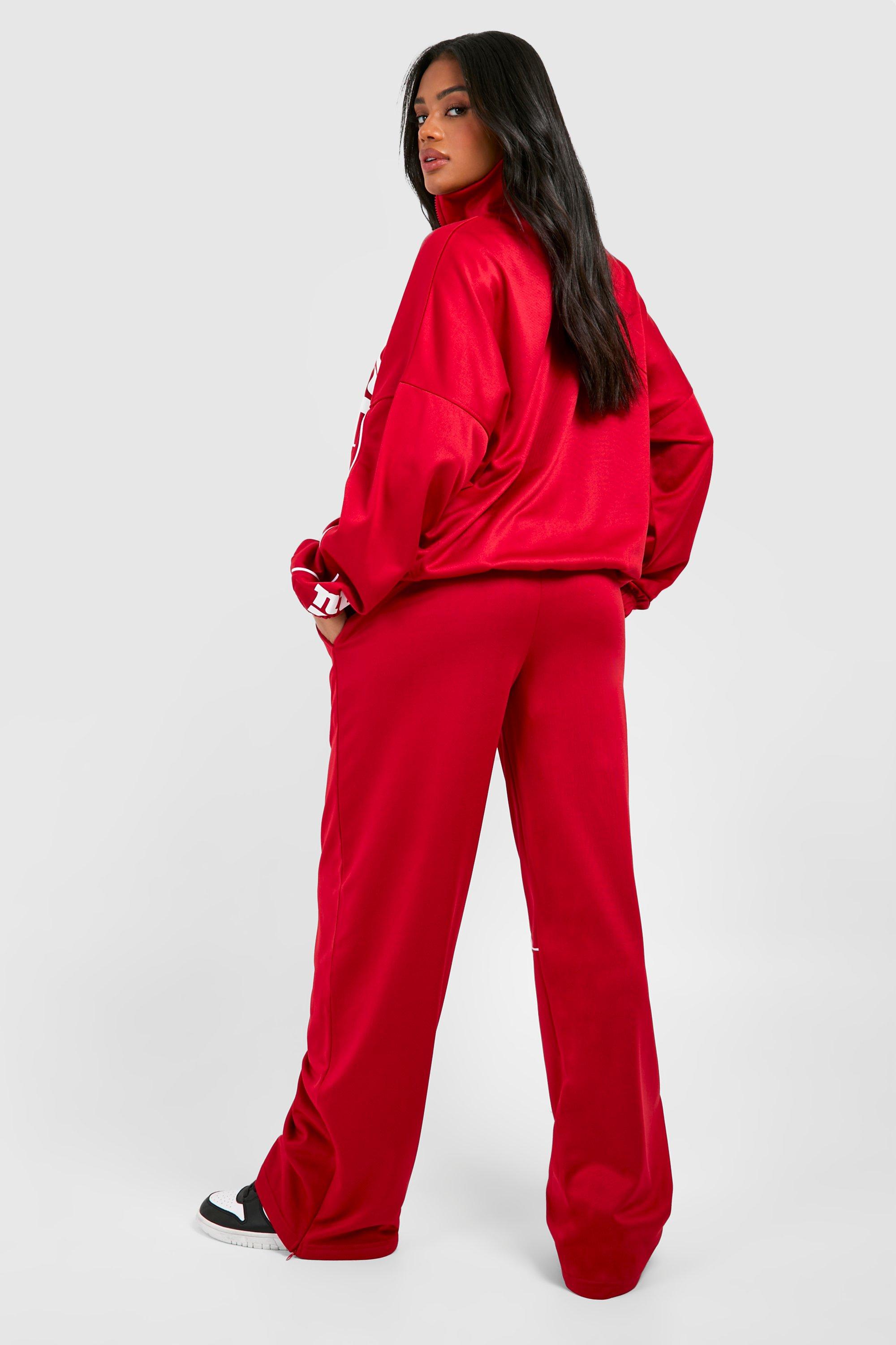 Boohoo Premium Sculpt Reform Seam Detail Sports Jacket in Red