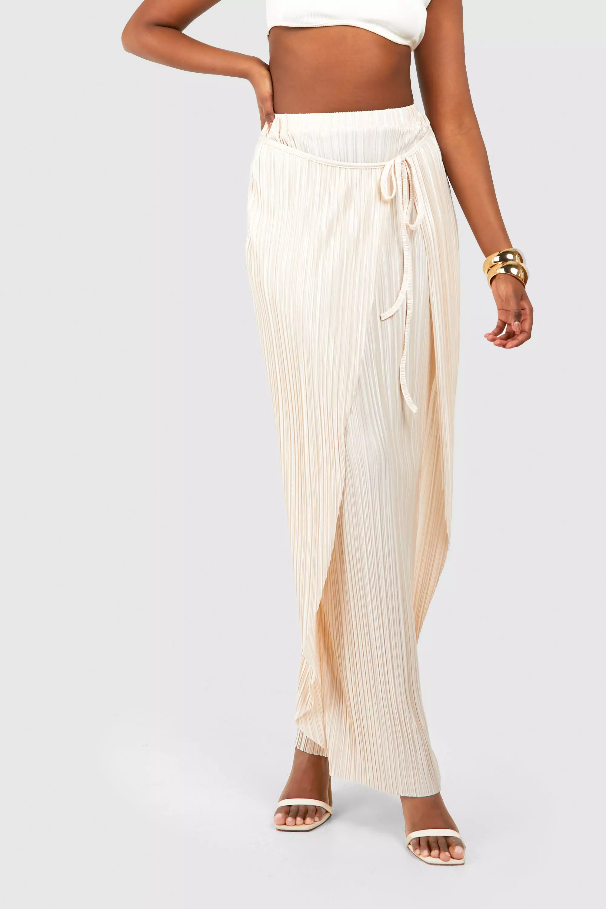 Silver Wrap Plisse Maxi Skirt  صورة بديلة