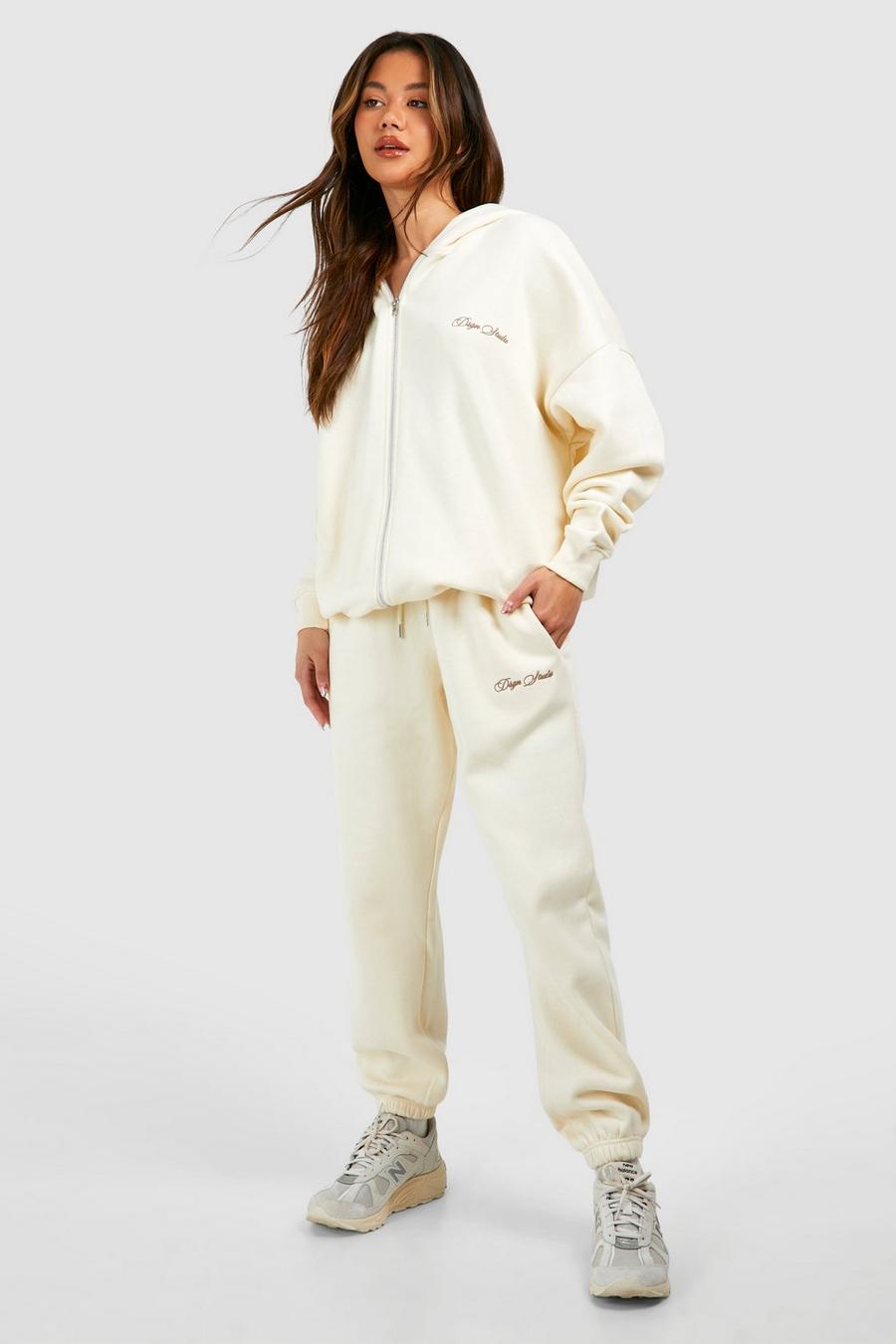 Stone Dsgn Studio Embroidered Oversized Cuffed Jogger image number 1