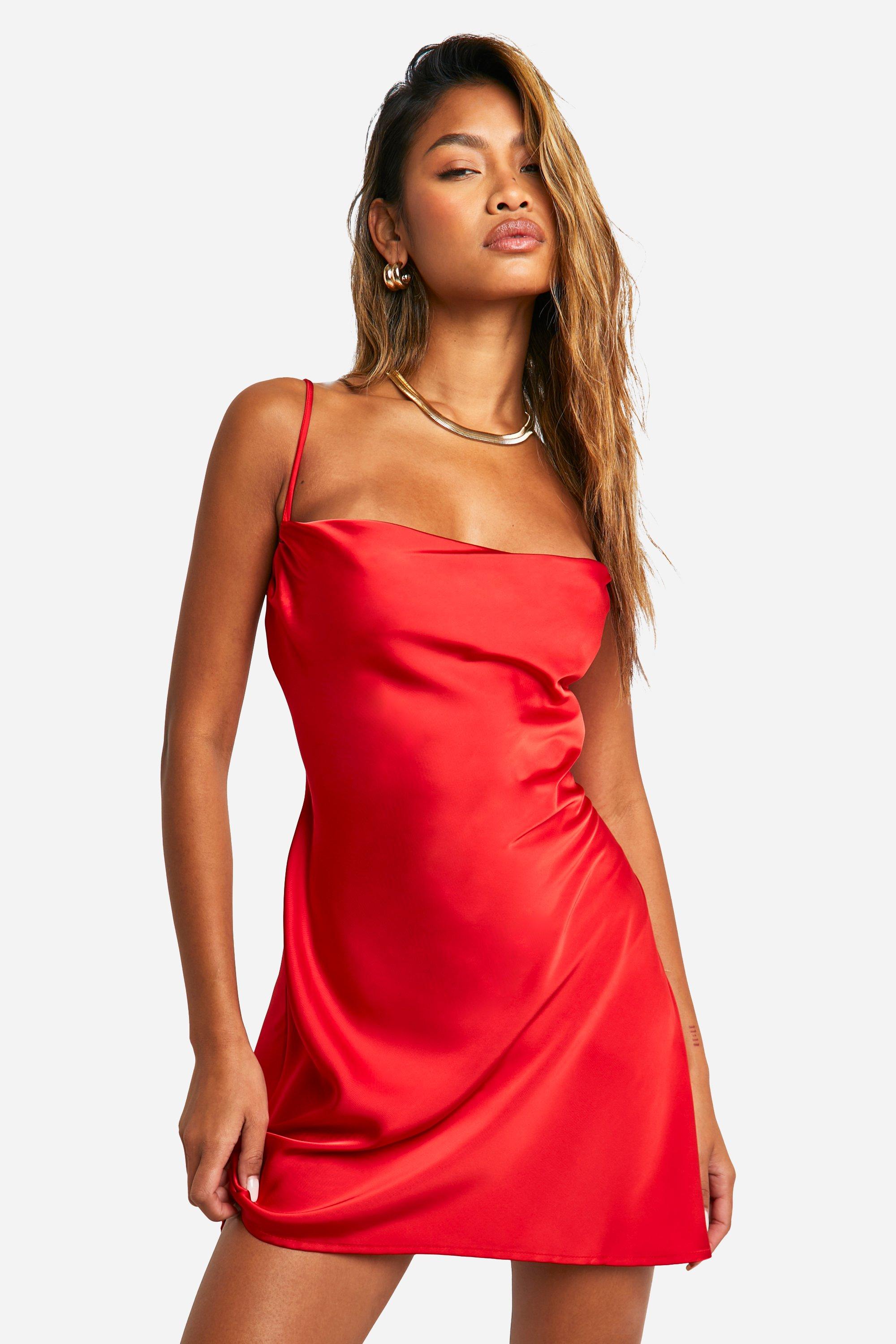 Mini Slipkleid aus Satin mit Wasserfallausschnitt