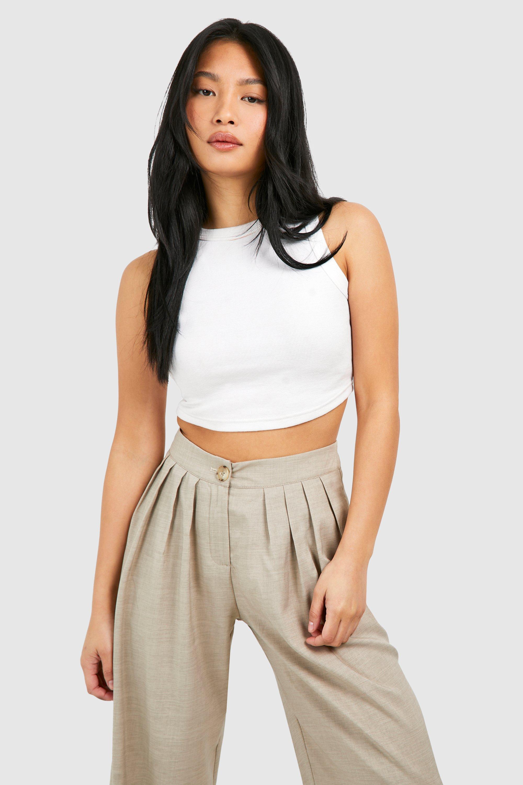 Petite Pleated Wide Leg Trousers boohoo DK