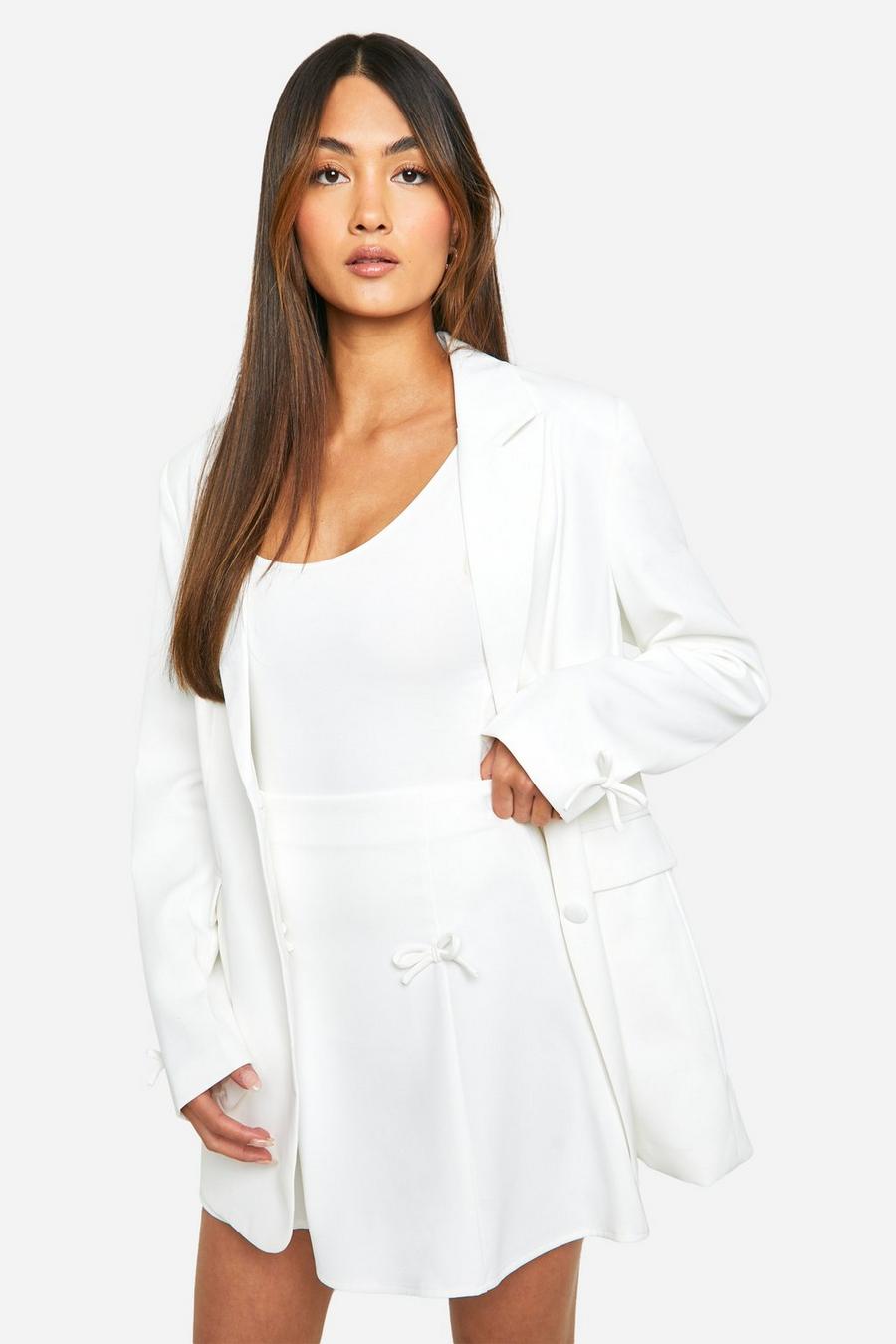 Ivory Contrast Bow Relaxed Fit Blazer image number 1