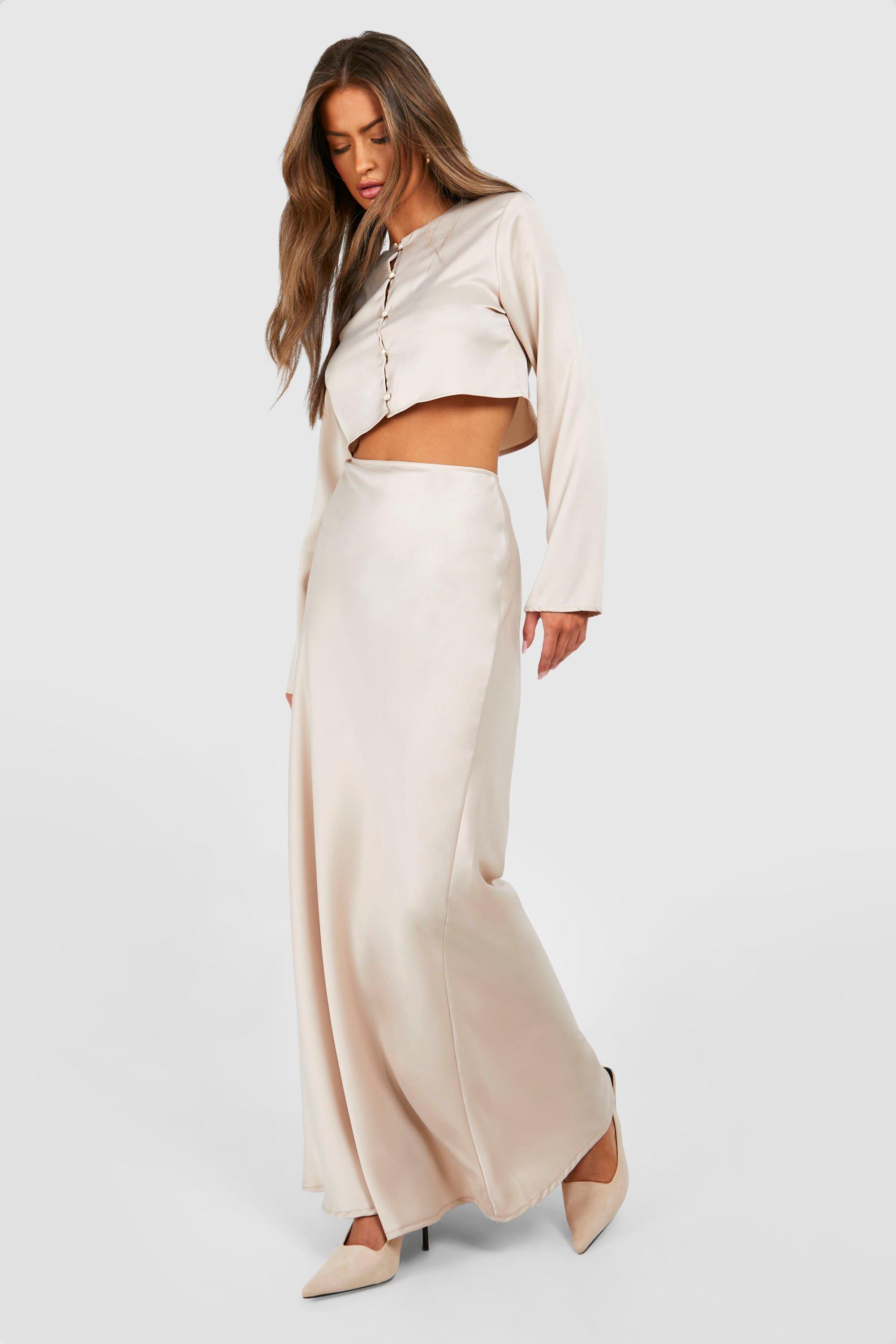 Satin Flared Hem Fluid Maxi Skirt boohoo NO