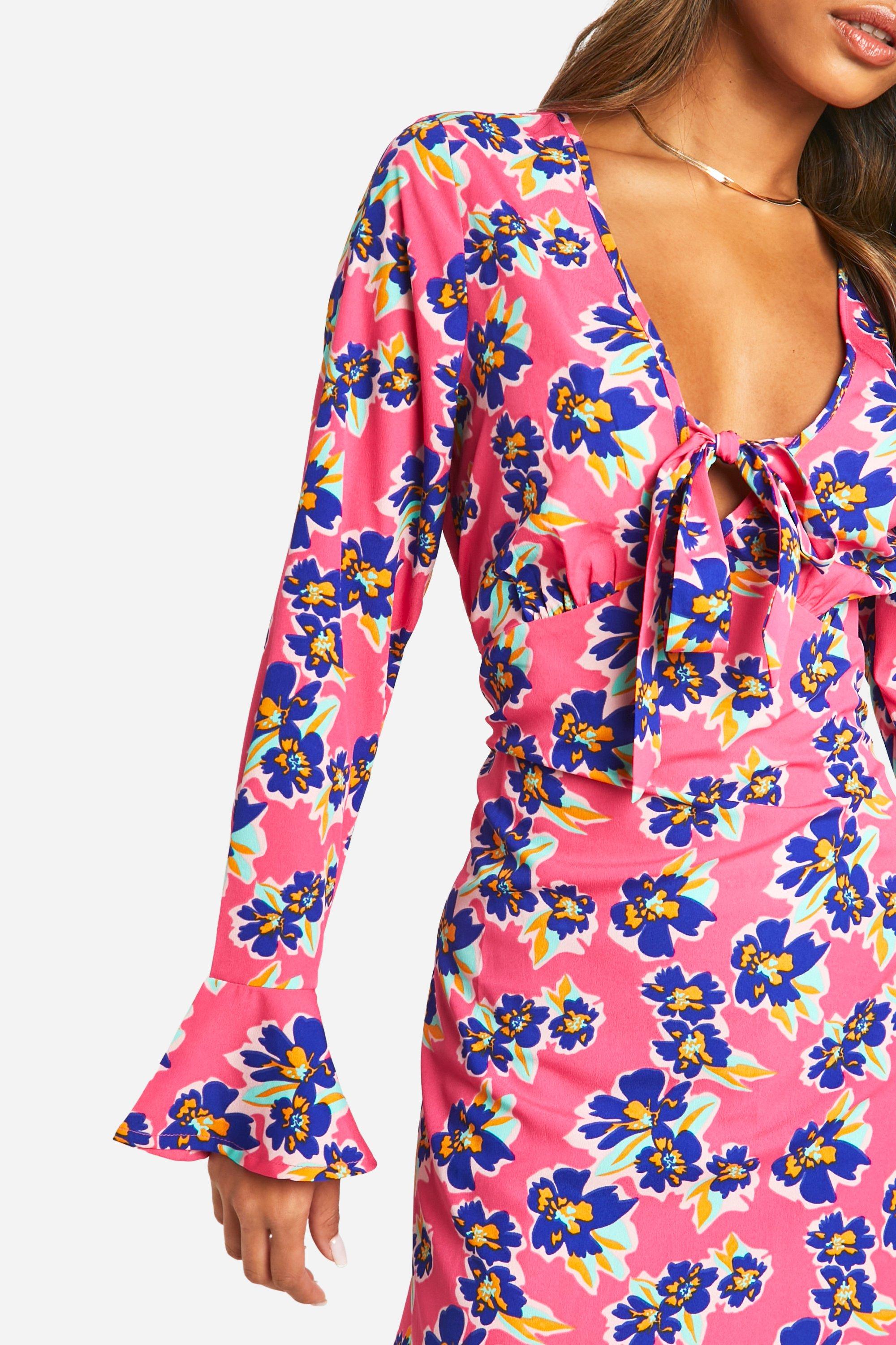 【boohoo】フローラル スモック ドレス Floral Tie Front Smock Dress | boohoo USA